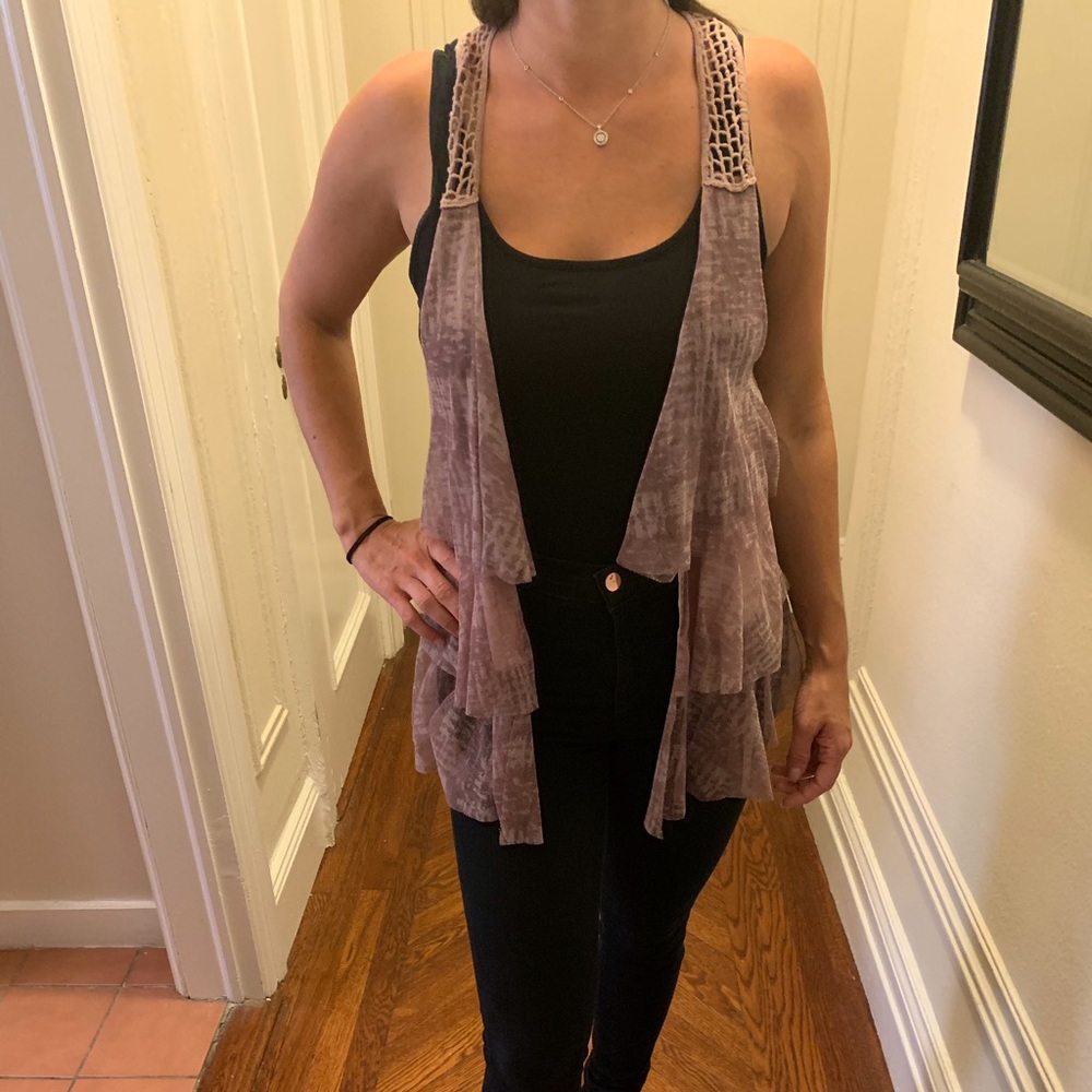 Ruffle cardigan
